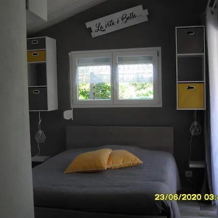 Maisonnette Neuve A La Campagne Tatil Evi *